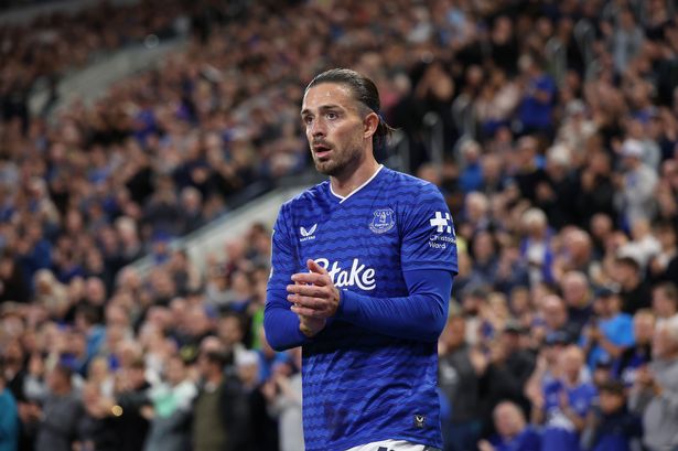 得了赞誉, 了夸赞 得了赞誉, 了夸赞