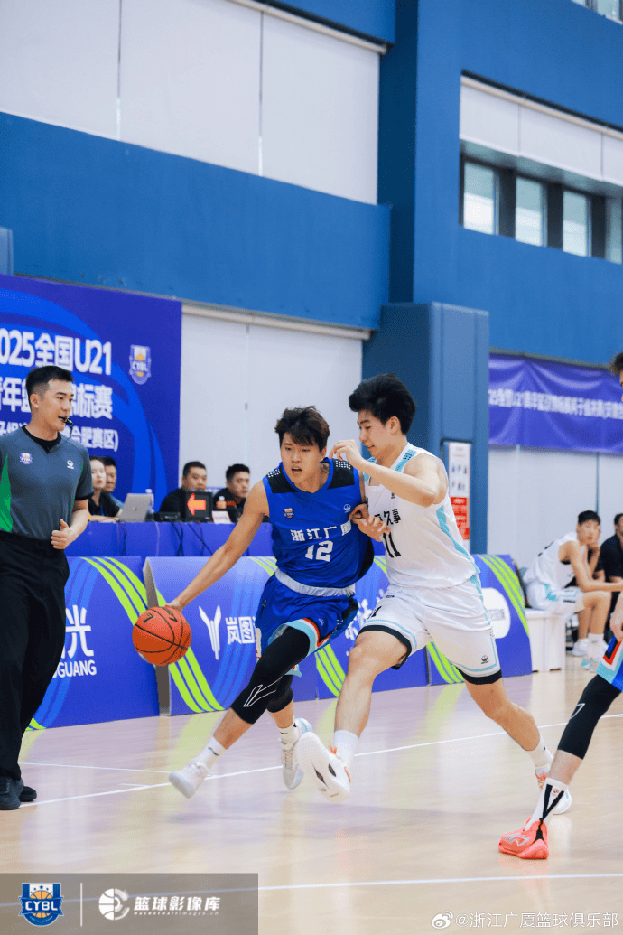 img, src, 广厦男篮更